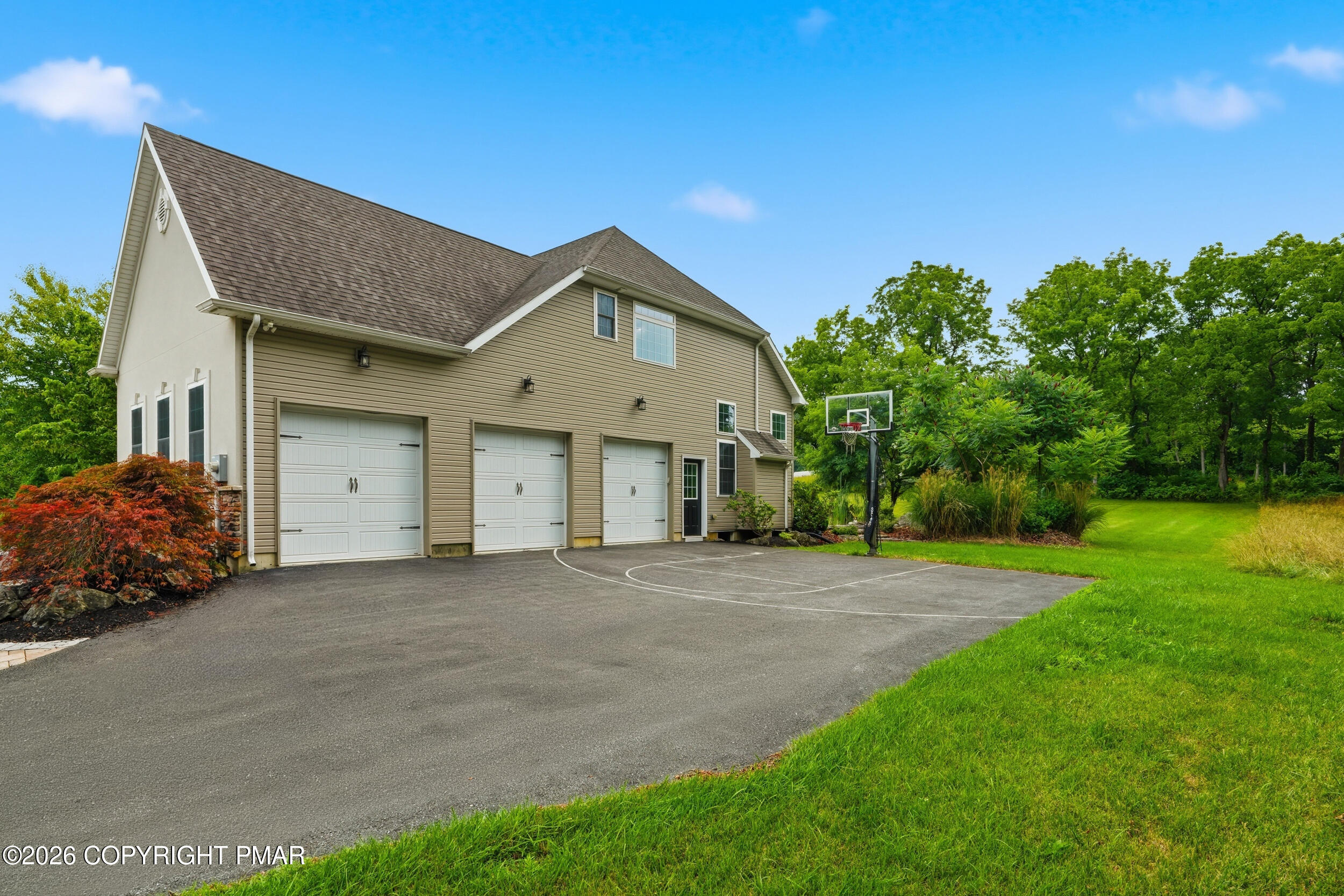 55 Island Court Property Photo 62