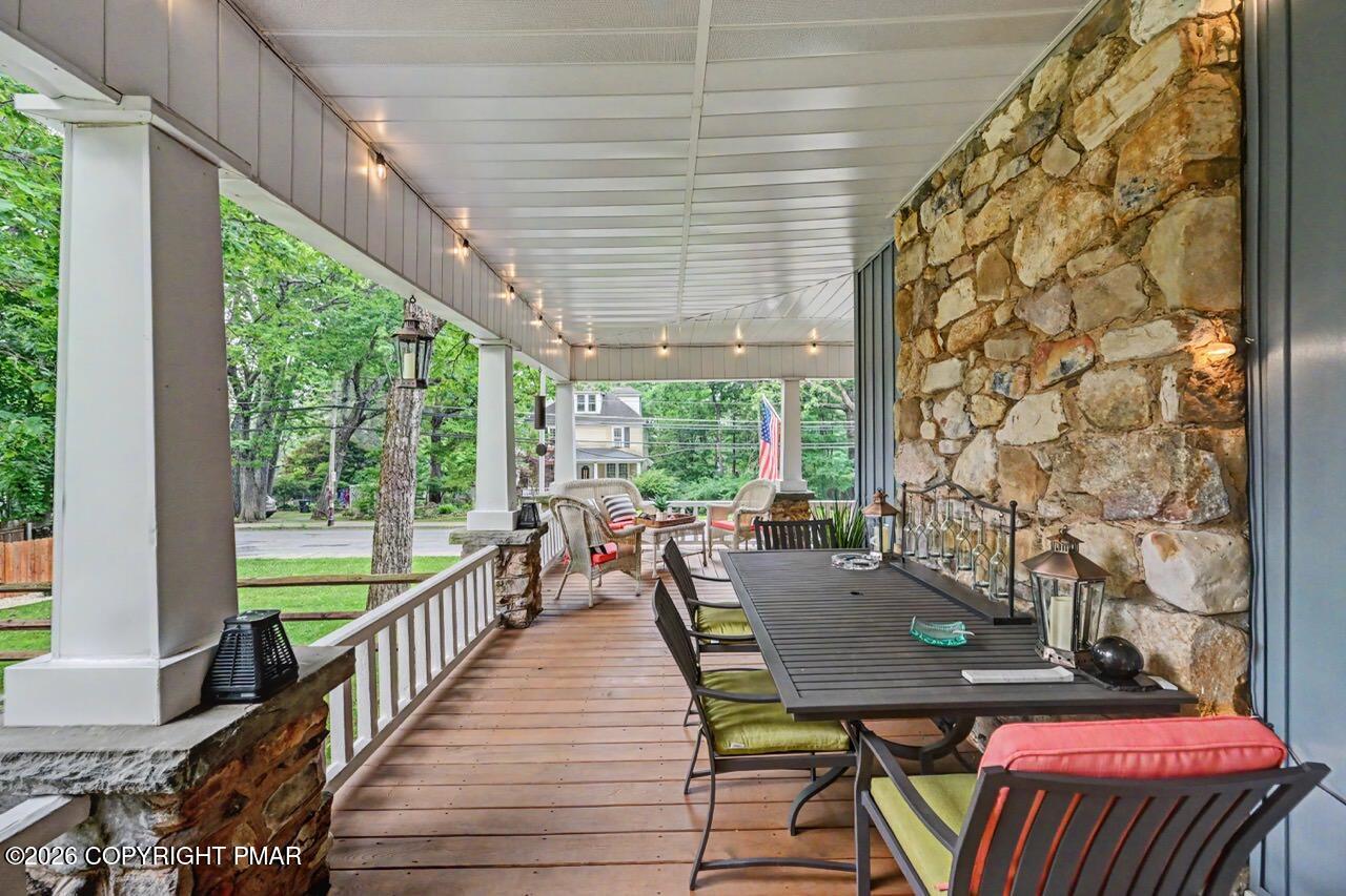 58 Fairview Avenue Property Photo 69