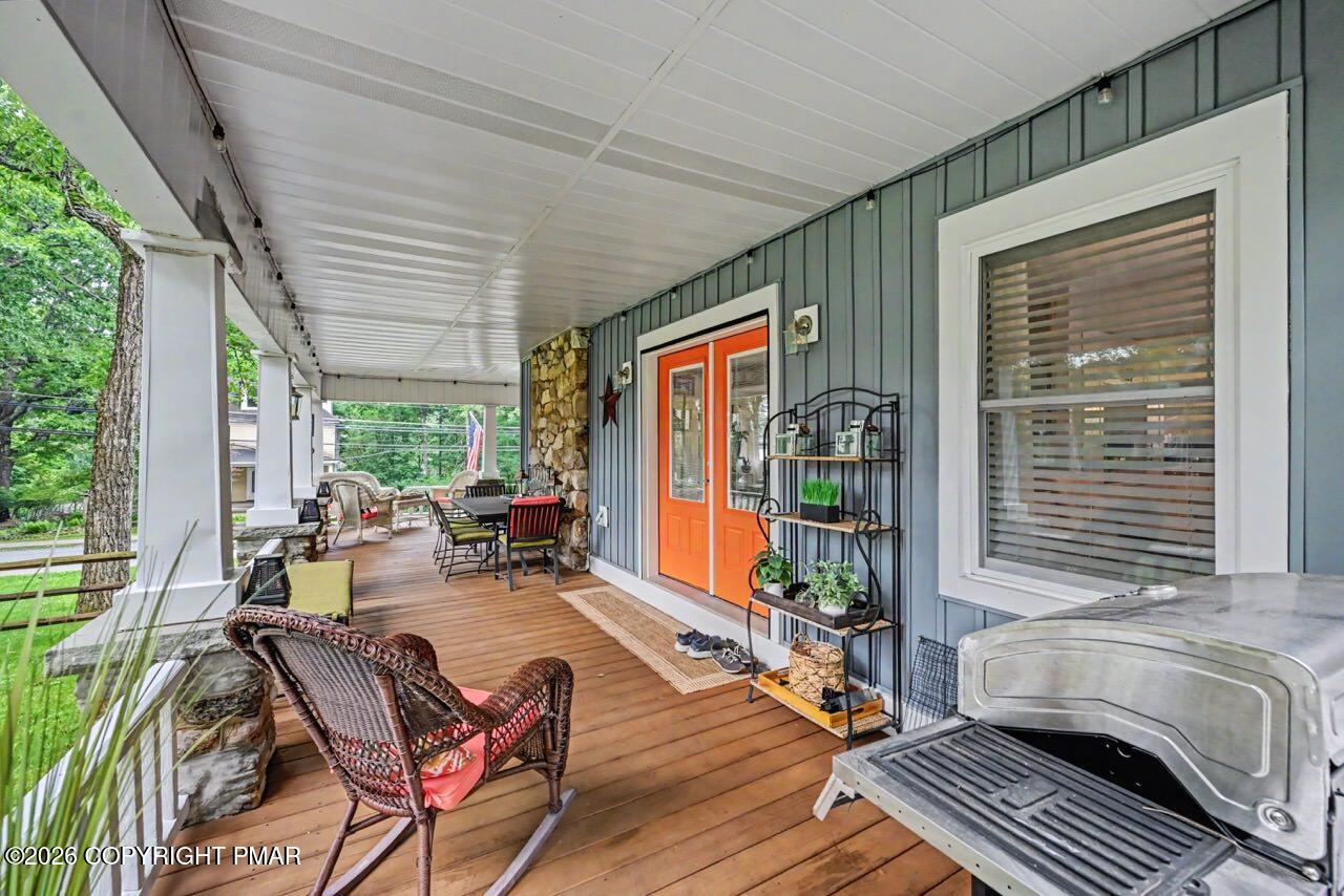 58 Fairview Avenue Property Photo 70