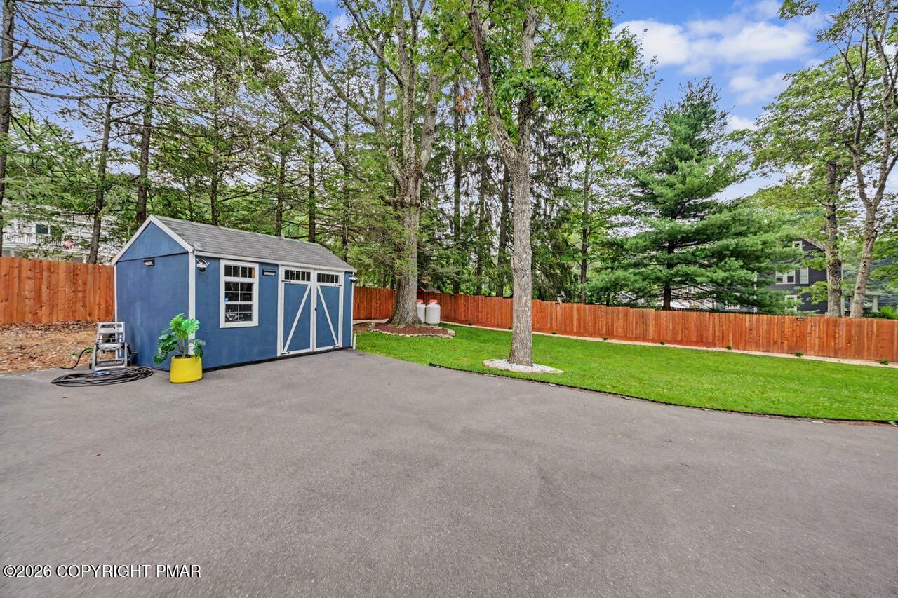 58 Fairview Avenue Property Photo 78