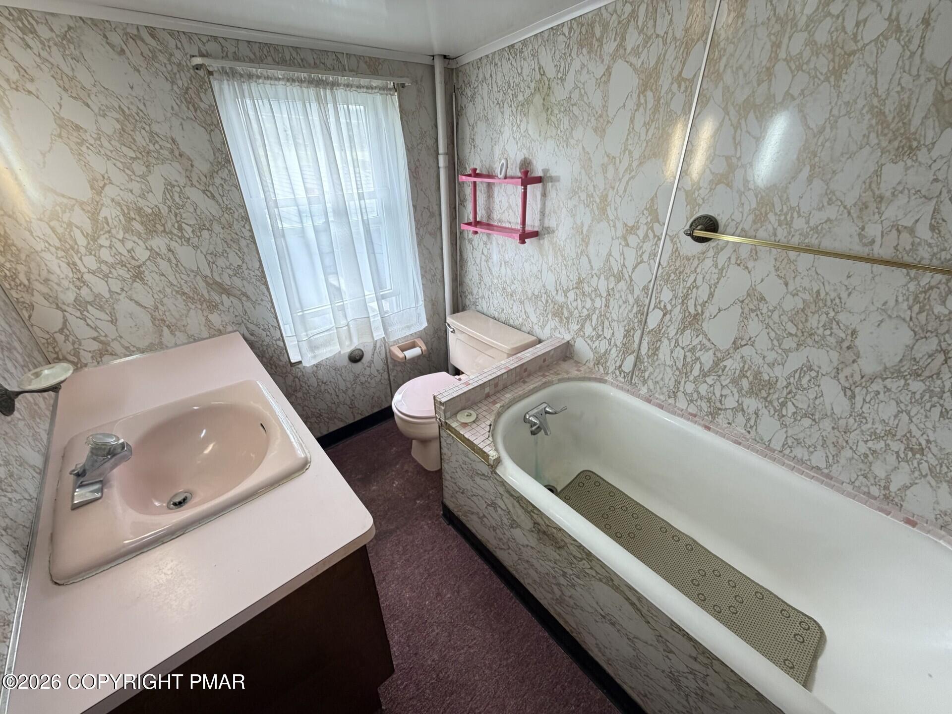 45 W Holland Street Property Photo 33