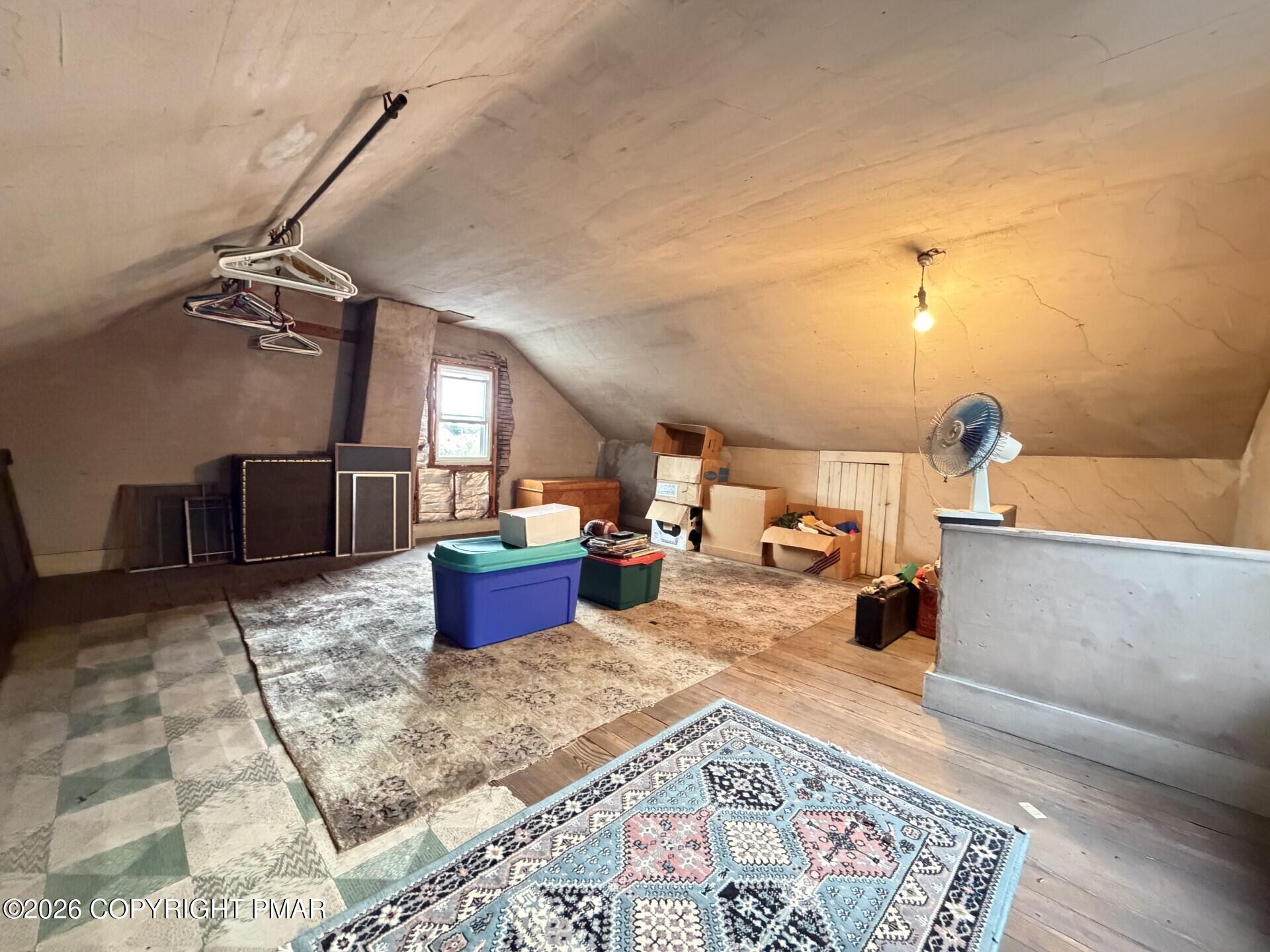 45 W Holland Street Property Photo 36