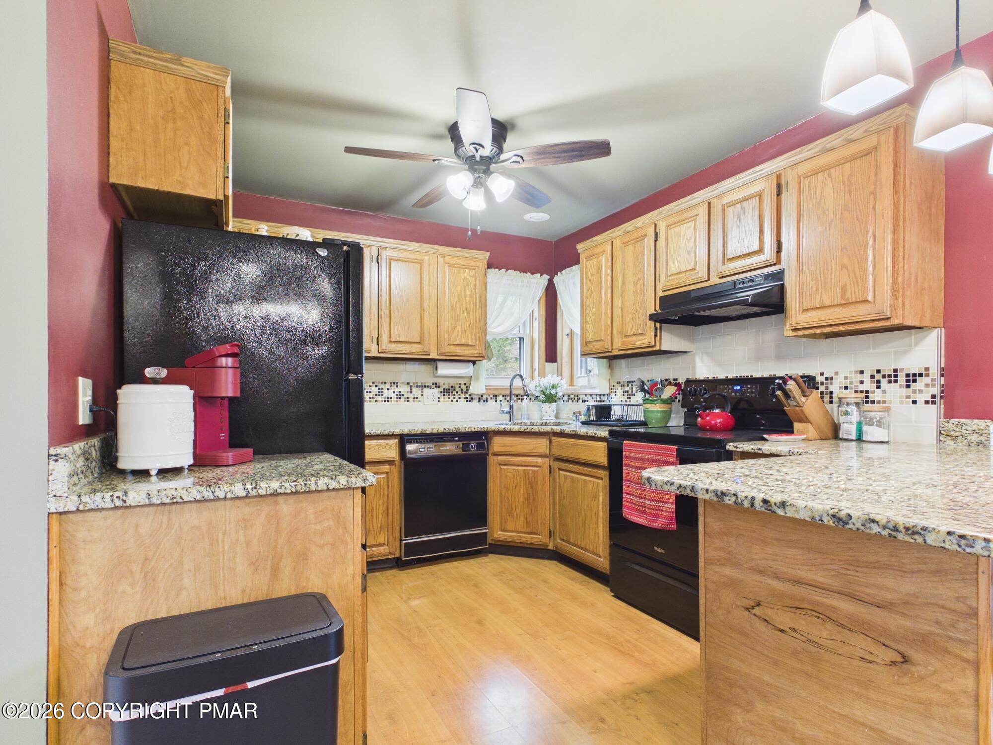 6014 Boardwalk Drive Property Photo 9