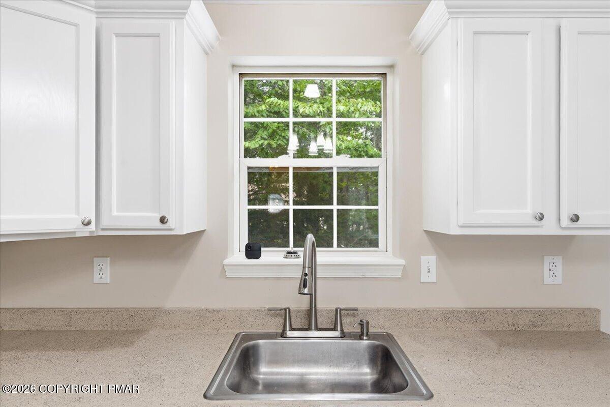 296 Scotch Pine Drive Property Photo 31