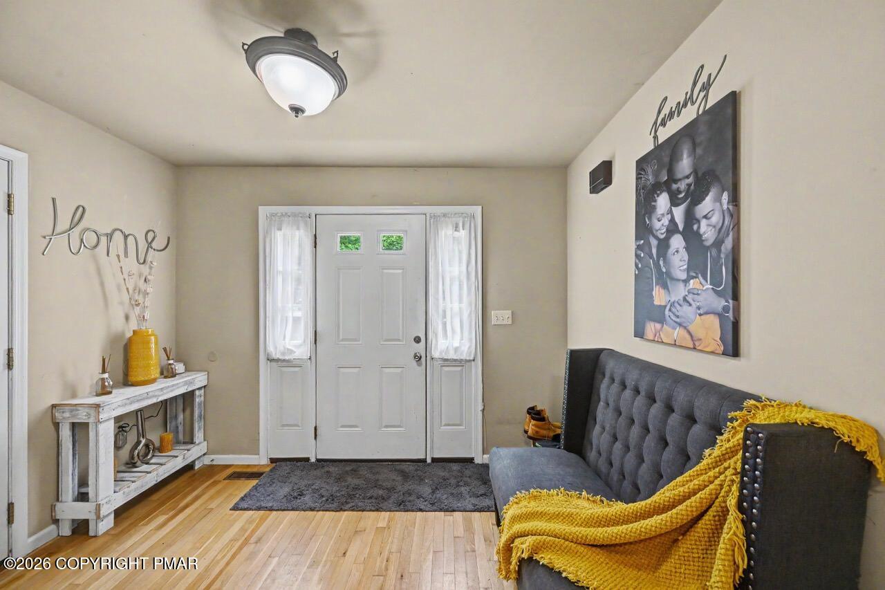 5154 Iroquois Street Property Photo 7
