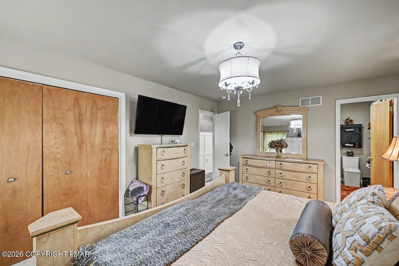 5154 Iroquois Street Property Photo 32