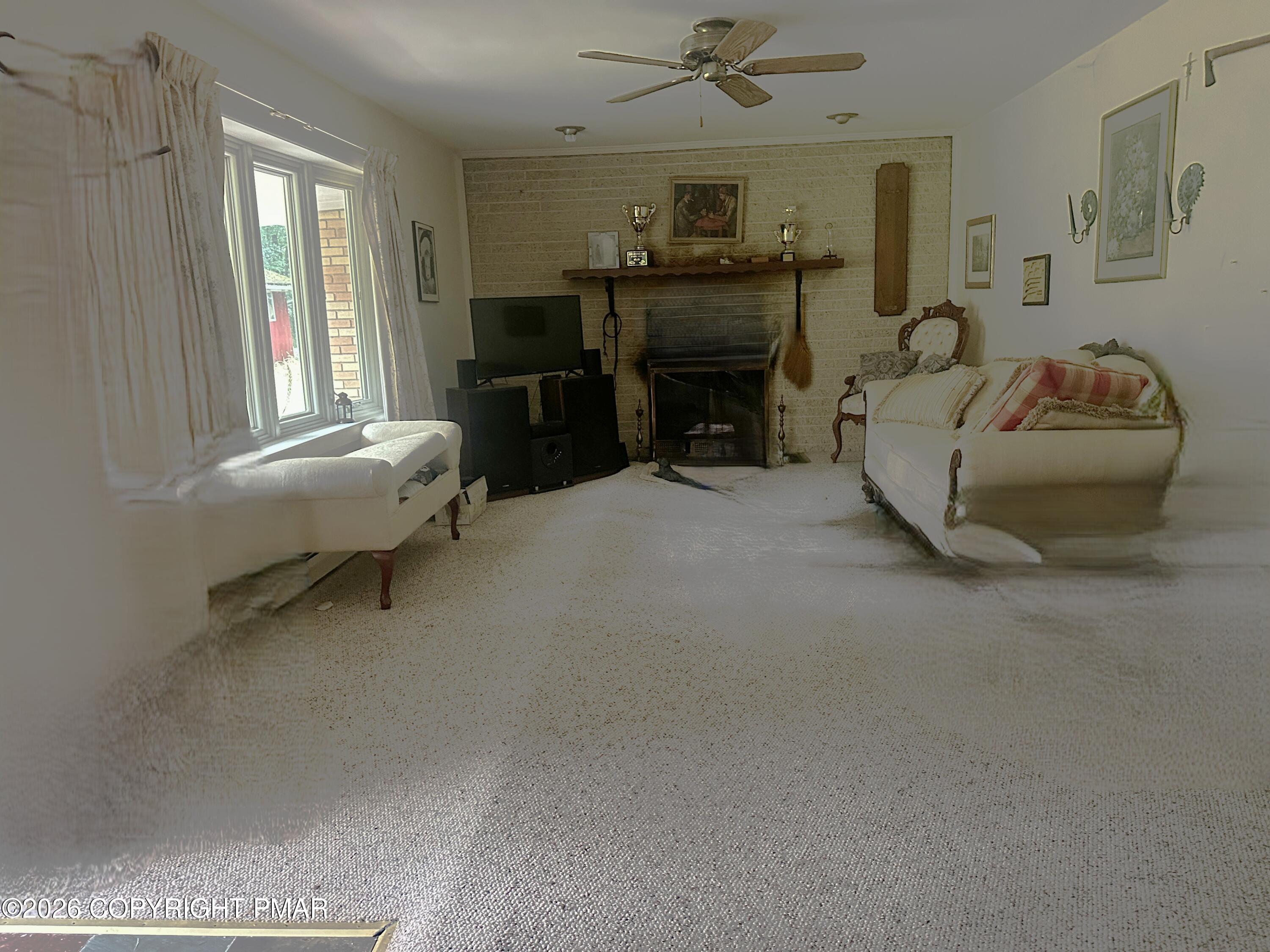 2565 State Route 903 Property Photo 2