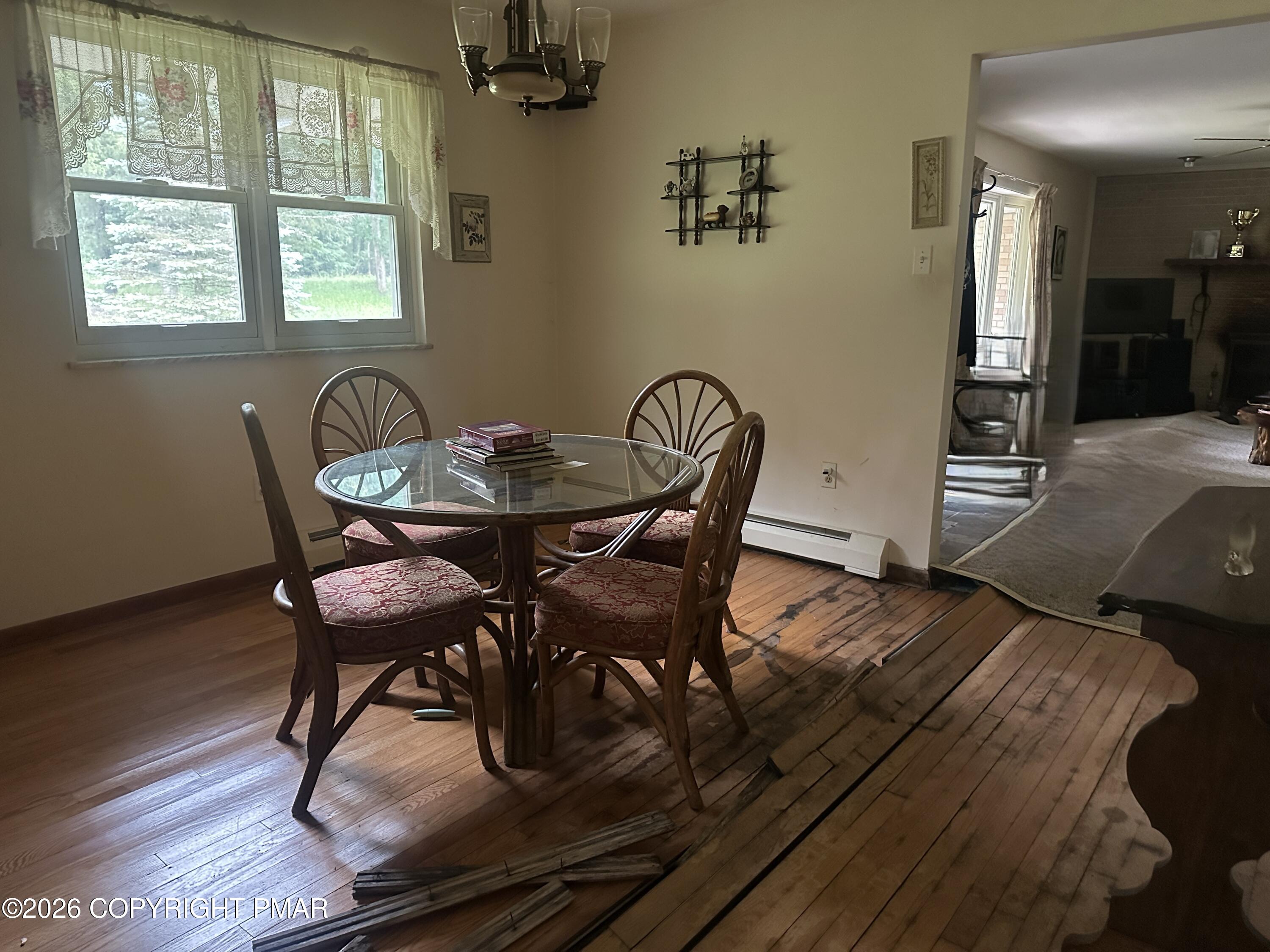 2565 State Route 903 Property Photo 4