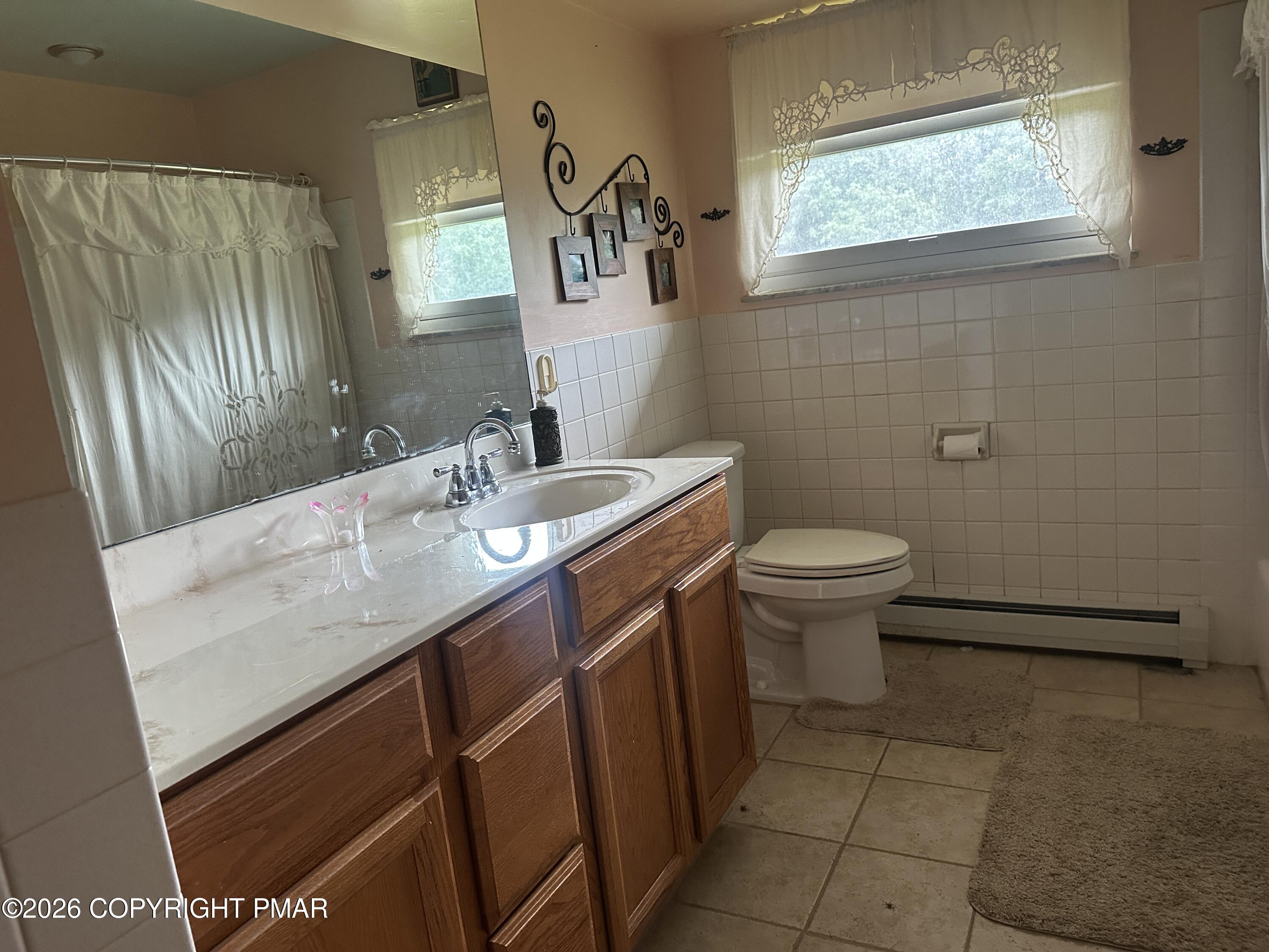 2565 State Route 903 Property Photo 5
