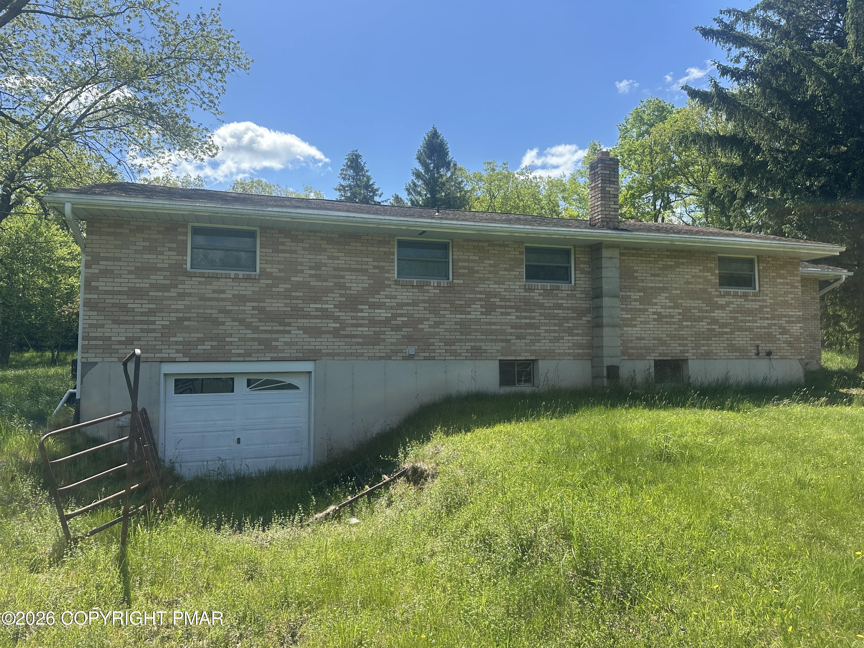 2565 State Route 903 Property Photo 8