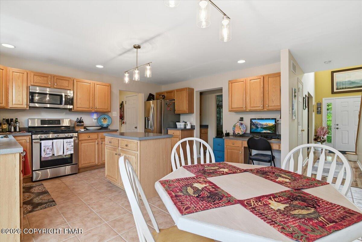 325 Shawnee Valley Drive Property Photo 23