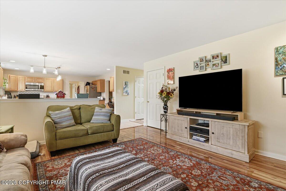 325 Shawnee Valley Drive Property Photo 35