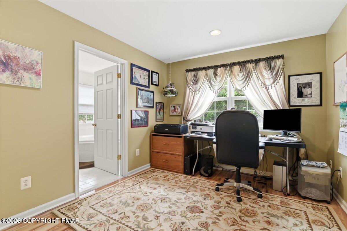 325 Shawnee Valley Drive Property Photo 57