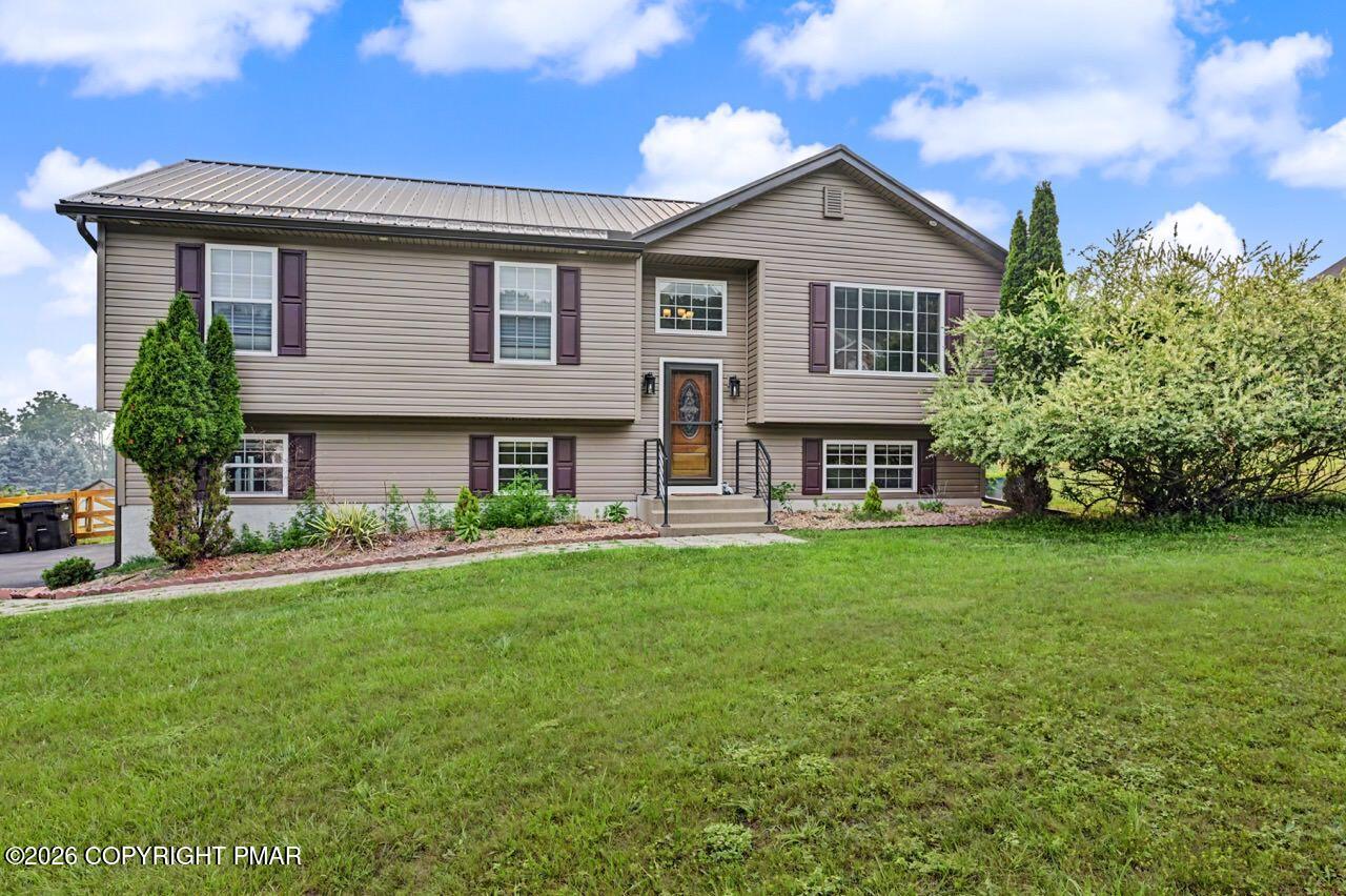 2527 Highland Circle Property Photo 1