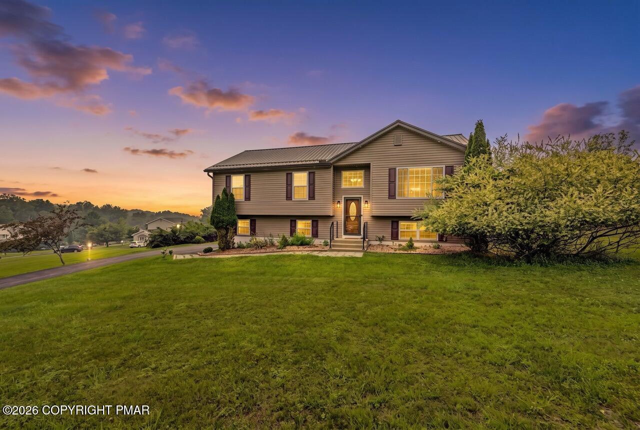 2527 Highland Circle Property Photo 3