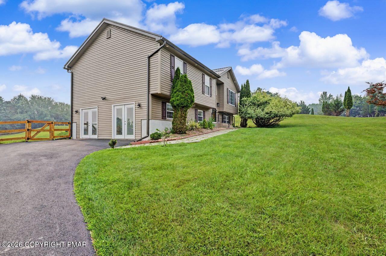 2527 Highland Circle Property Photo 10