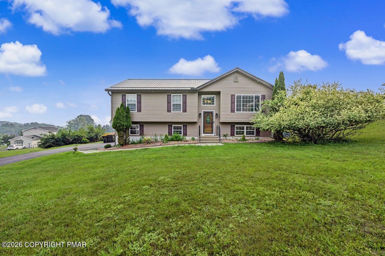 2527 Highland Circle Property Photo 12
