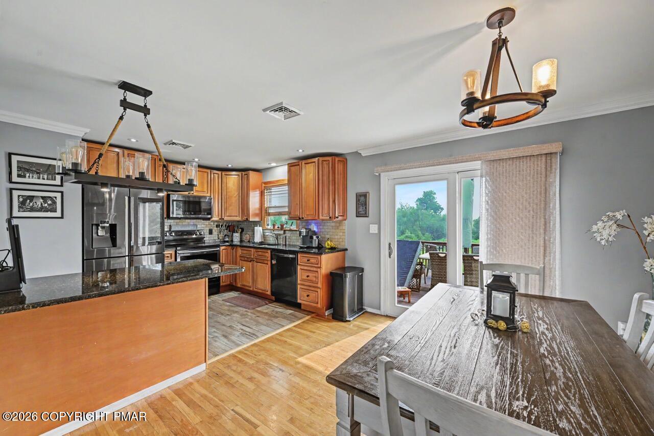 2527 Highland Circle Property Photo 21