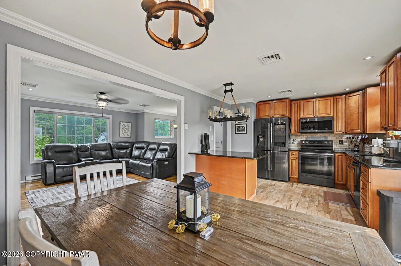 2527 Highland Circle Property Photo 22