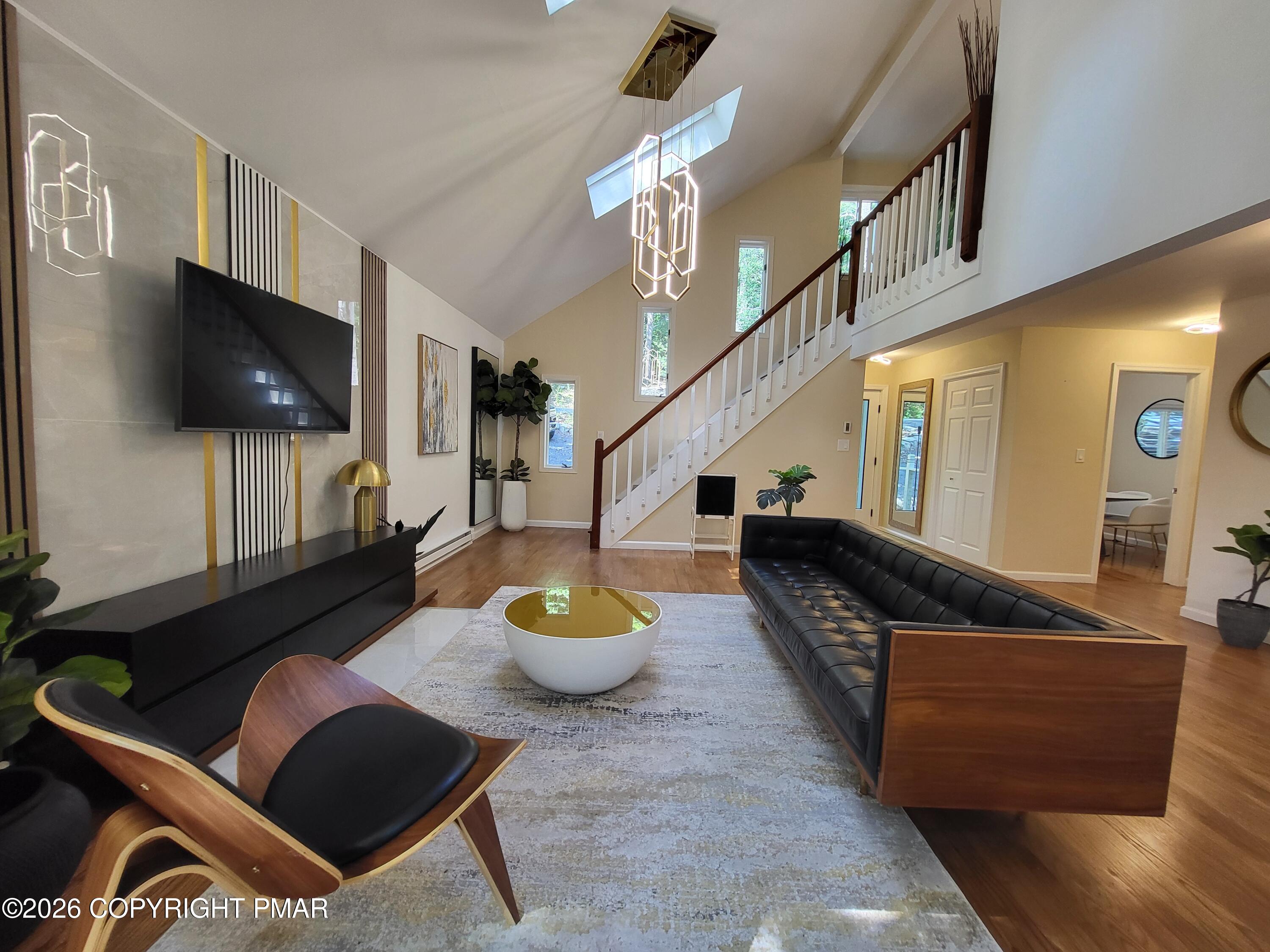 159 Manchester Drive Property Photo 12