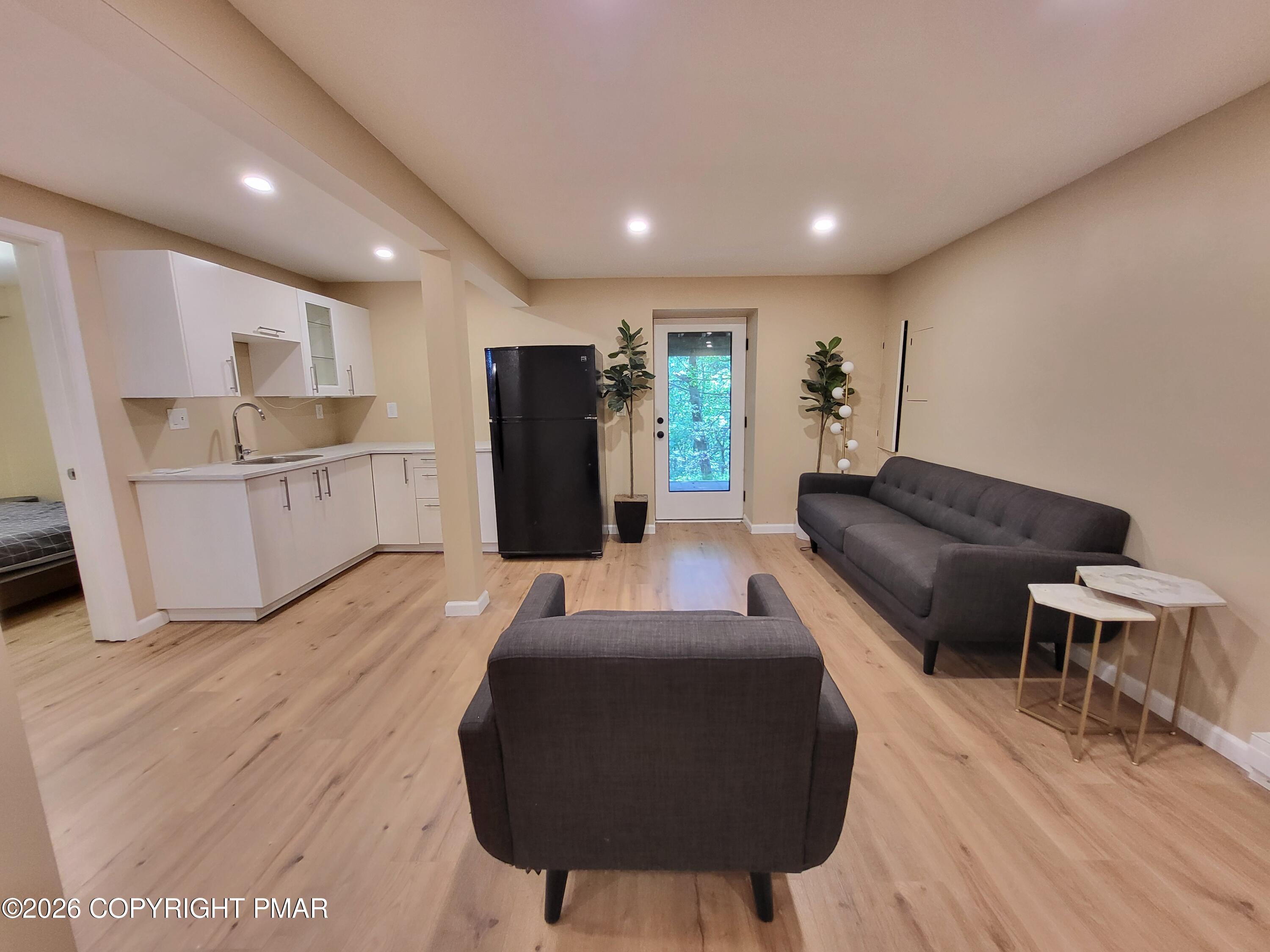 159 Manchester Drive Property Photo 27