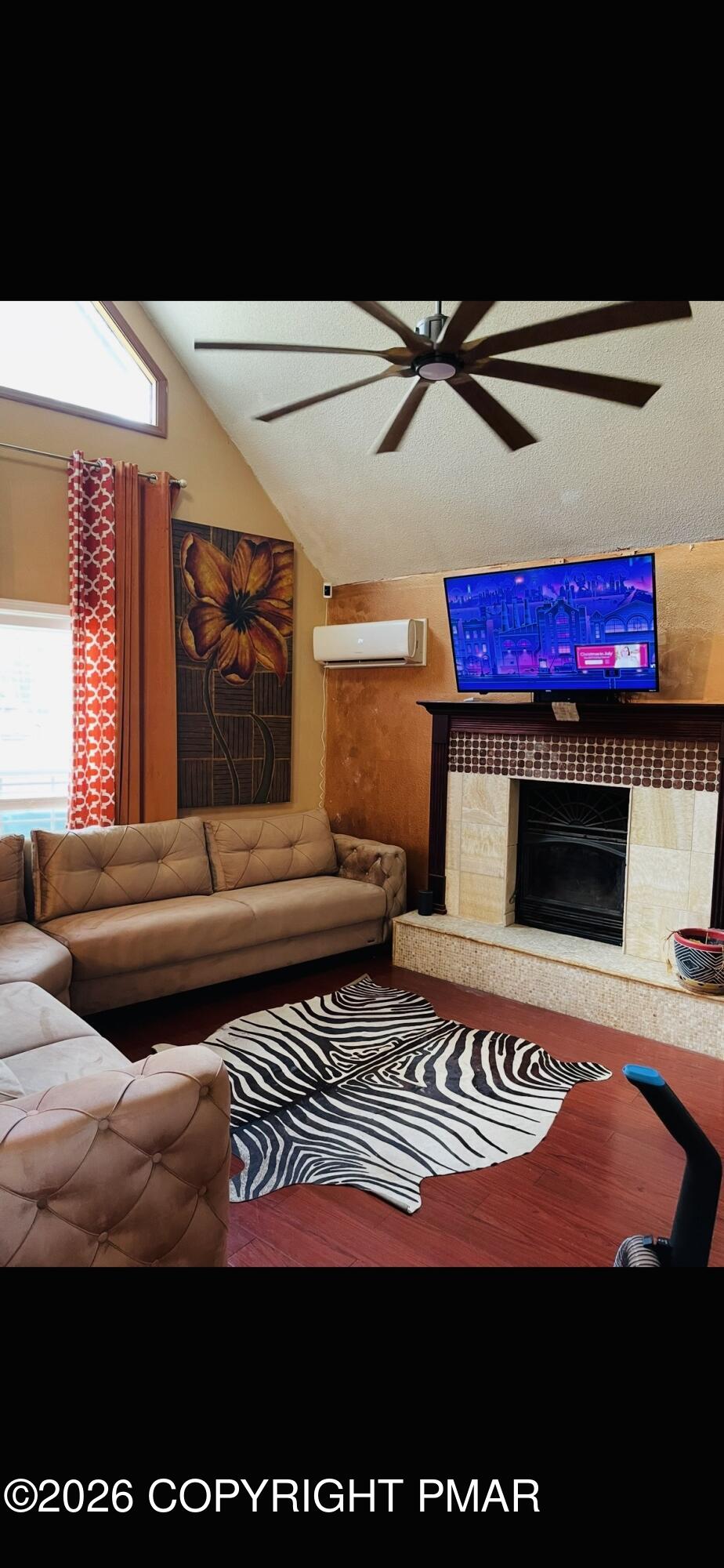 8051 Possum Court Property Photo 10