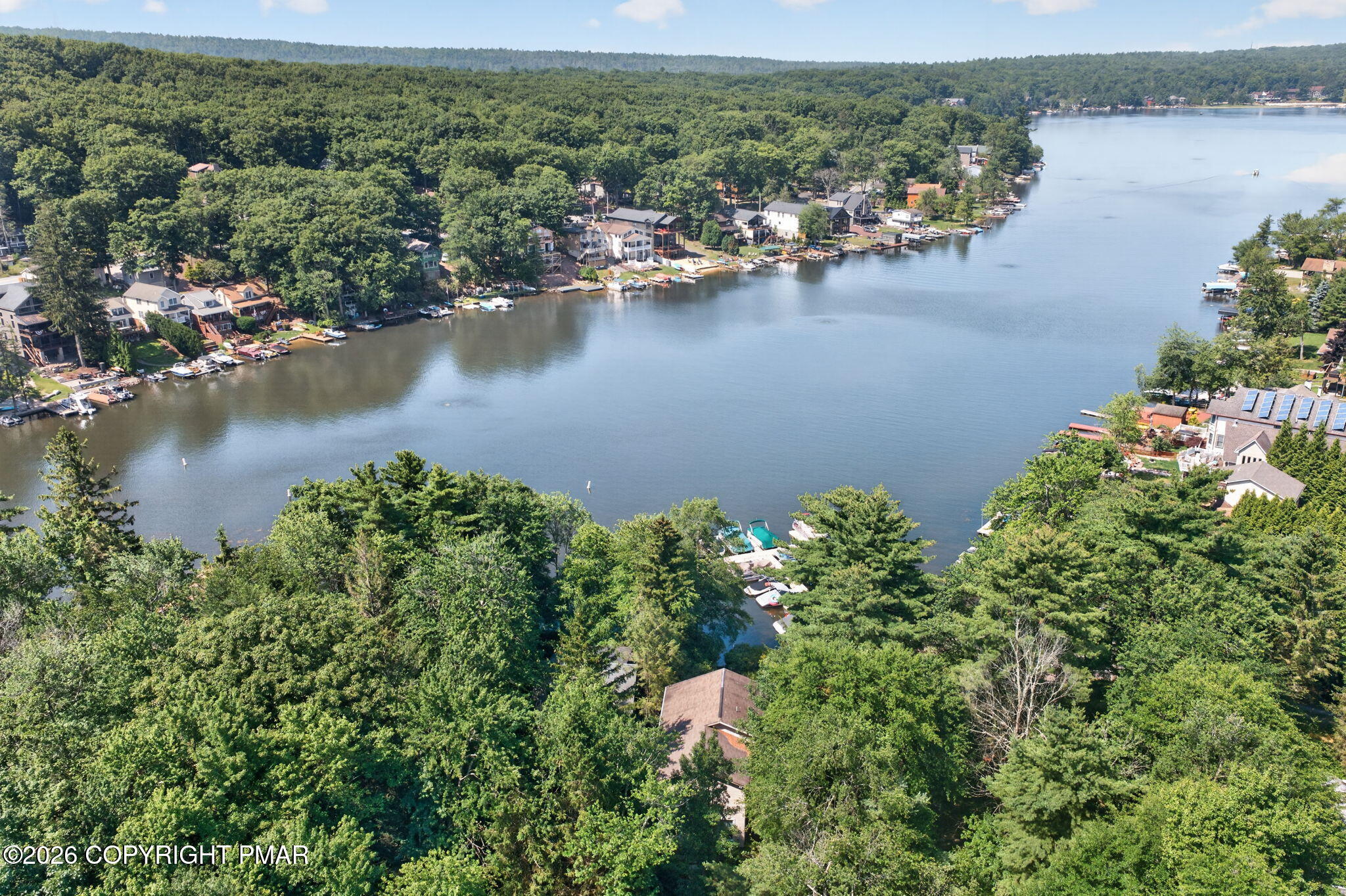 99 N Lake Drive Property Photo 3