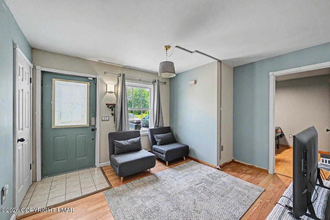 1201 Cambell Way Property Photo 7