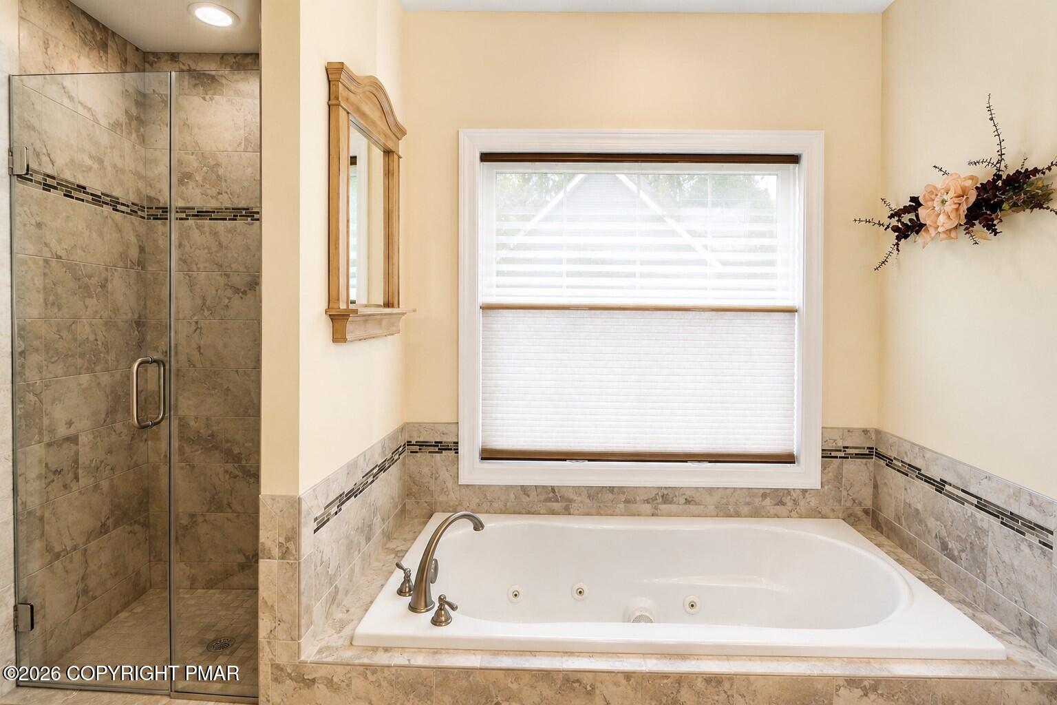 126 Lexington Lane Property Photo 32
