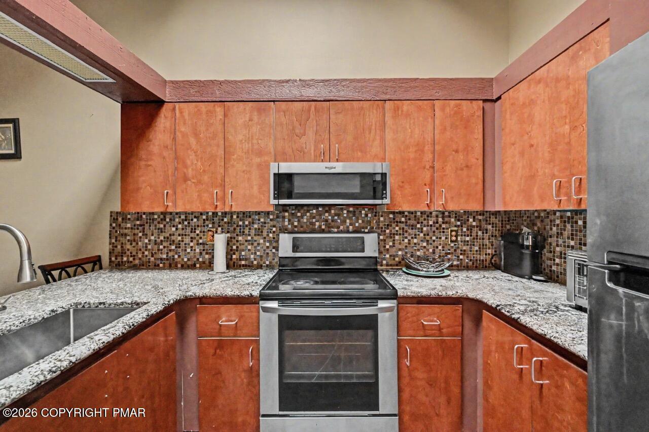 104 Condor Drive Unit 2 Property Photo 14