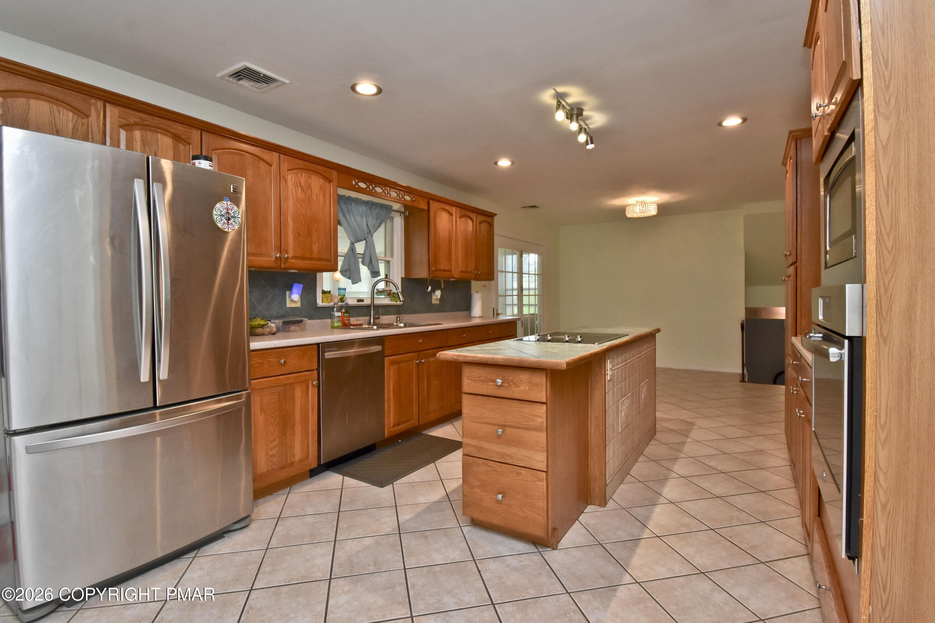 2095 Pleasant View Drive Property Photo 10