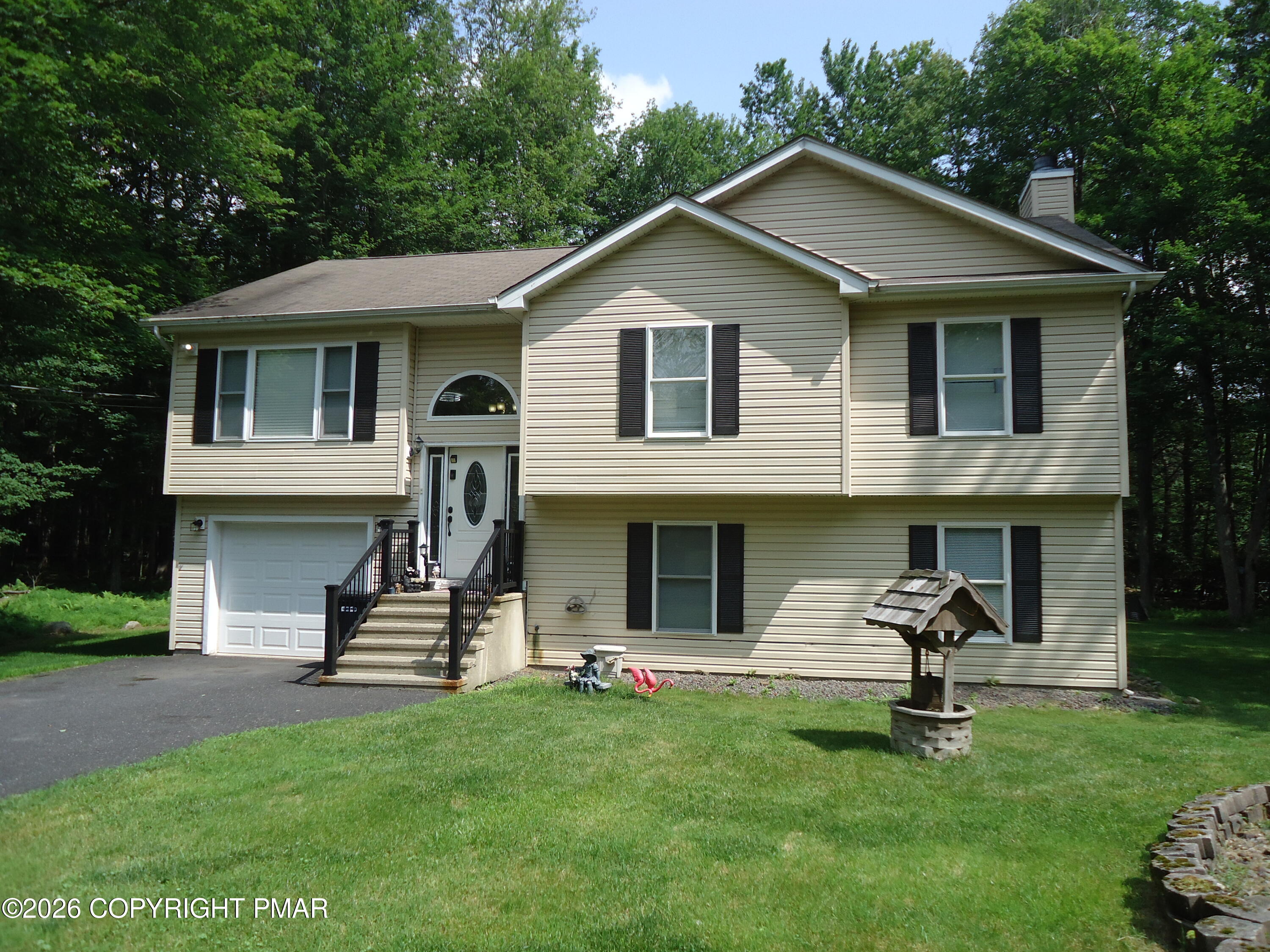 3270 Beech Ridge Drive Property Photo 1
