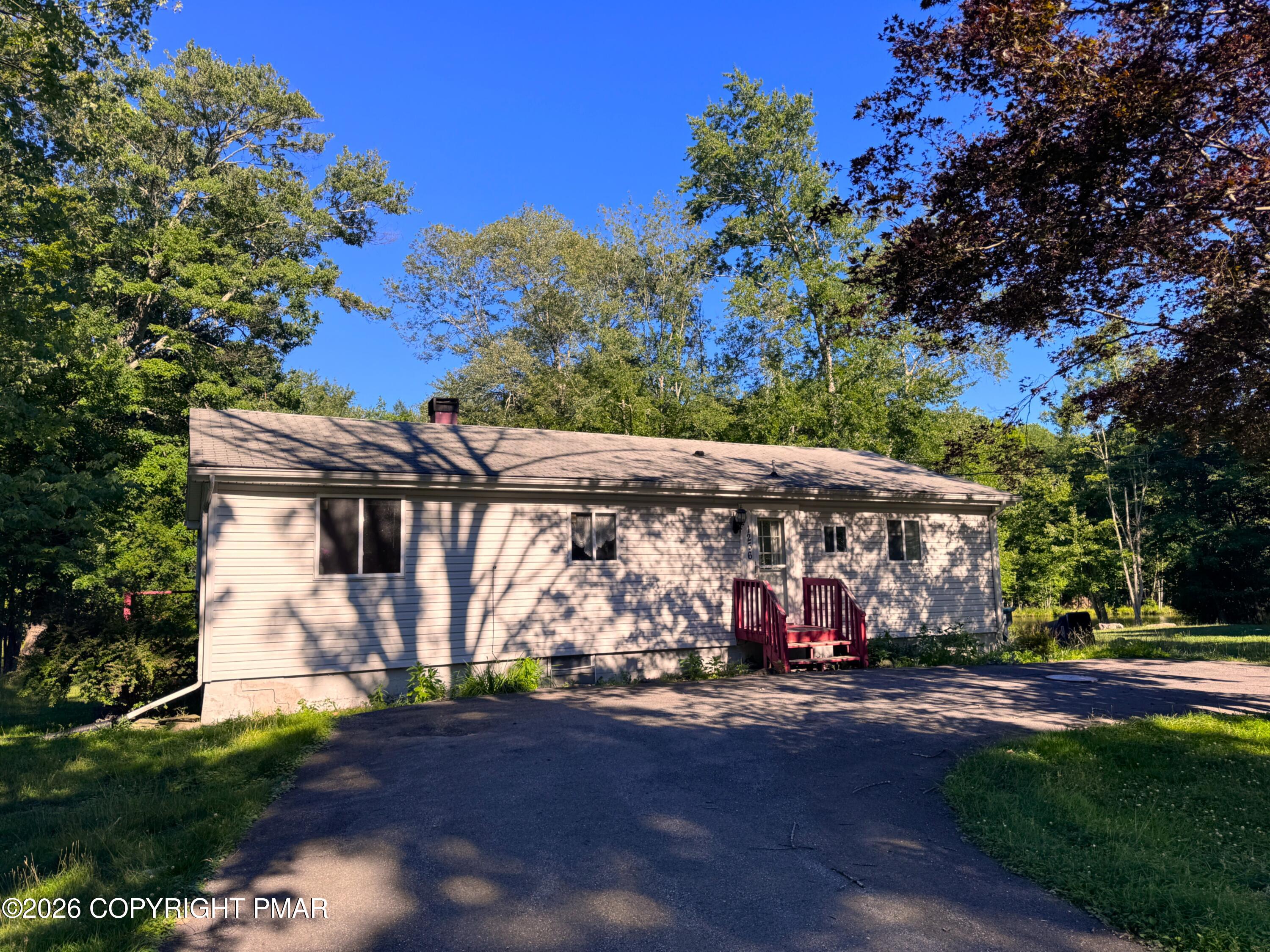 1236 Lace Drive