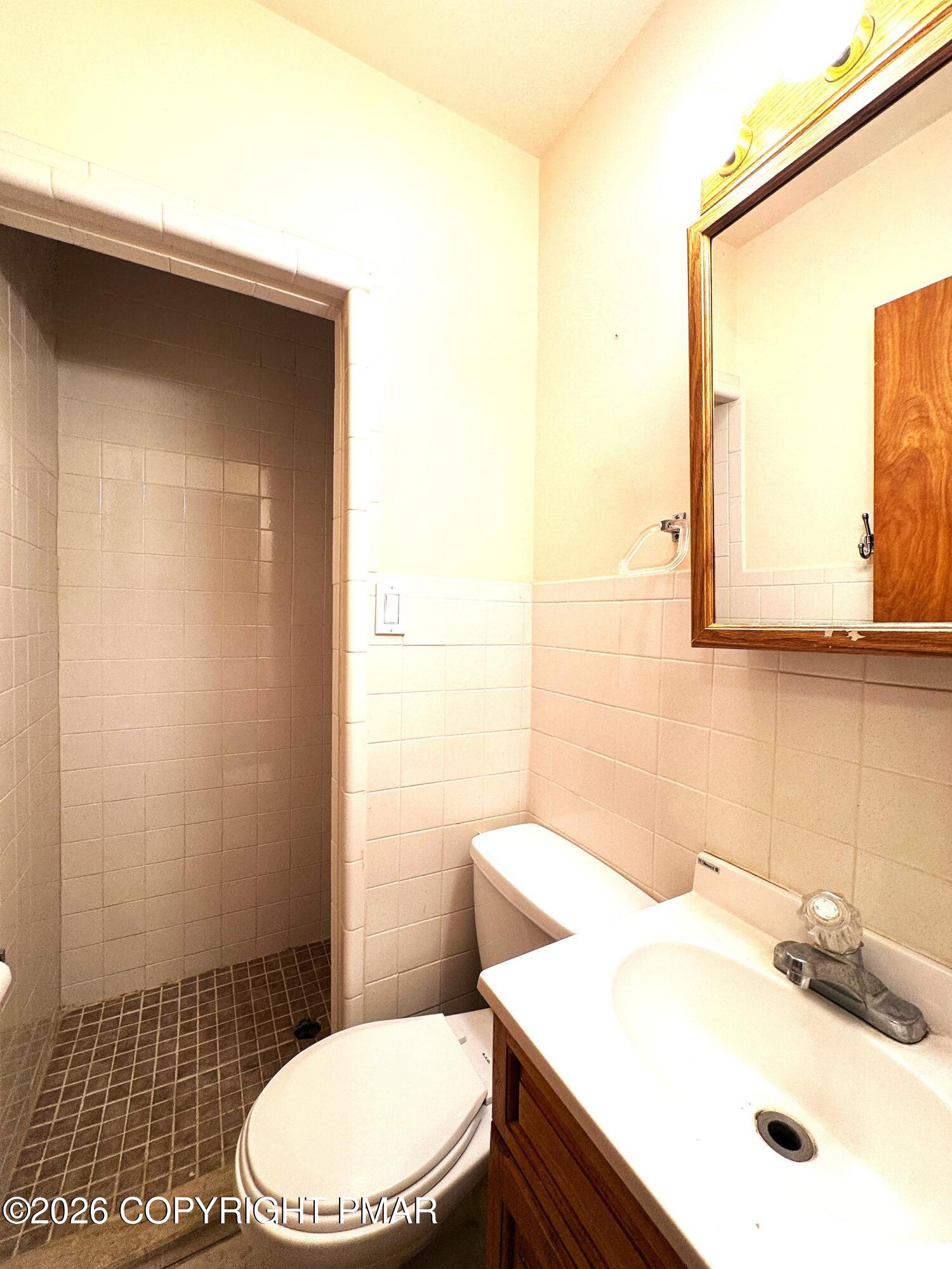 1236 Lace Drive Property Photo 9