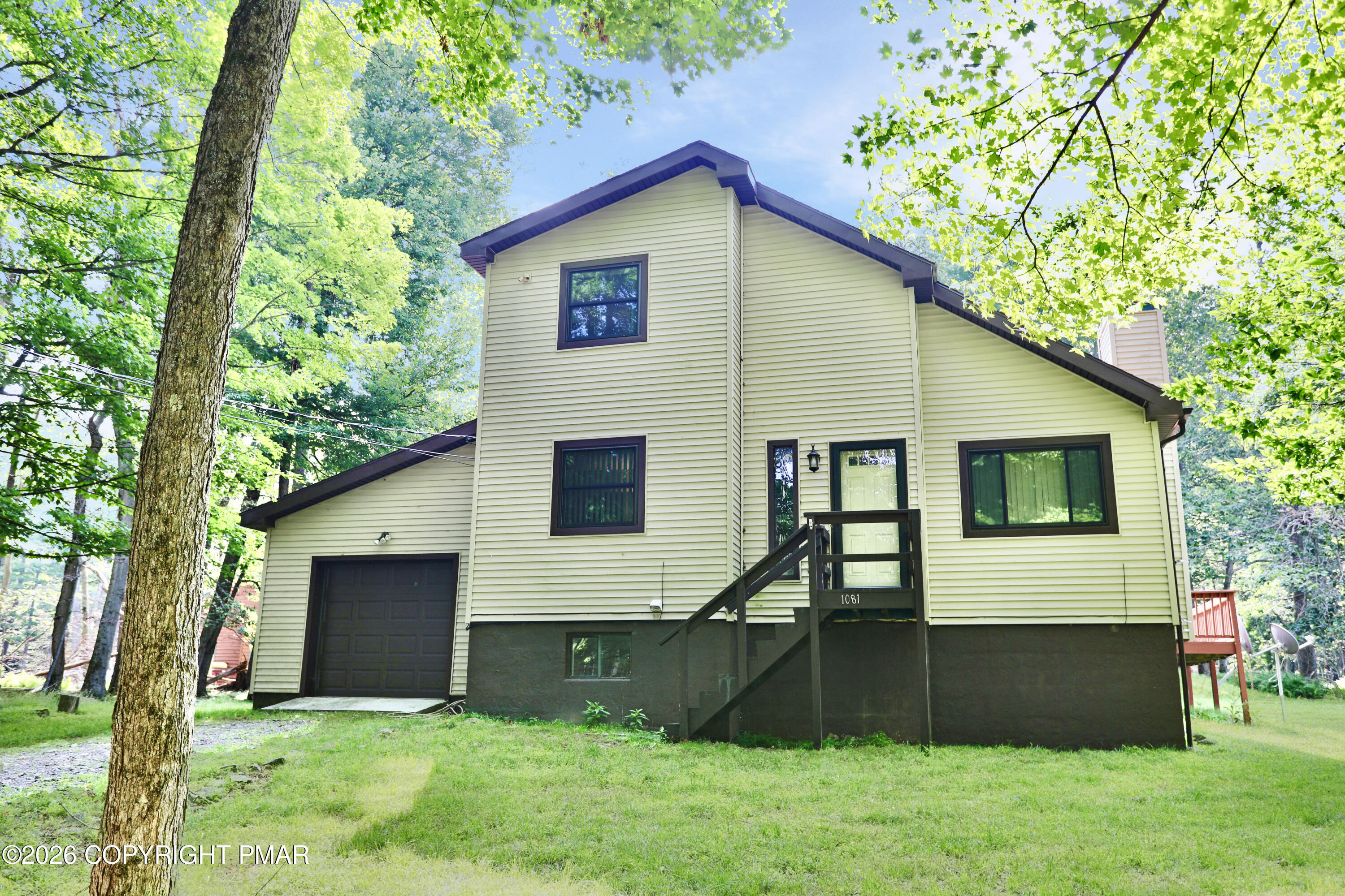 1081 Ponderosa Road Property Photo 2