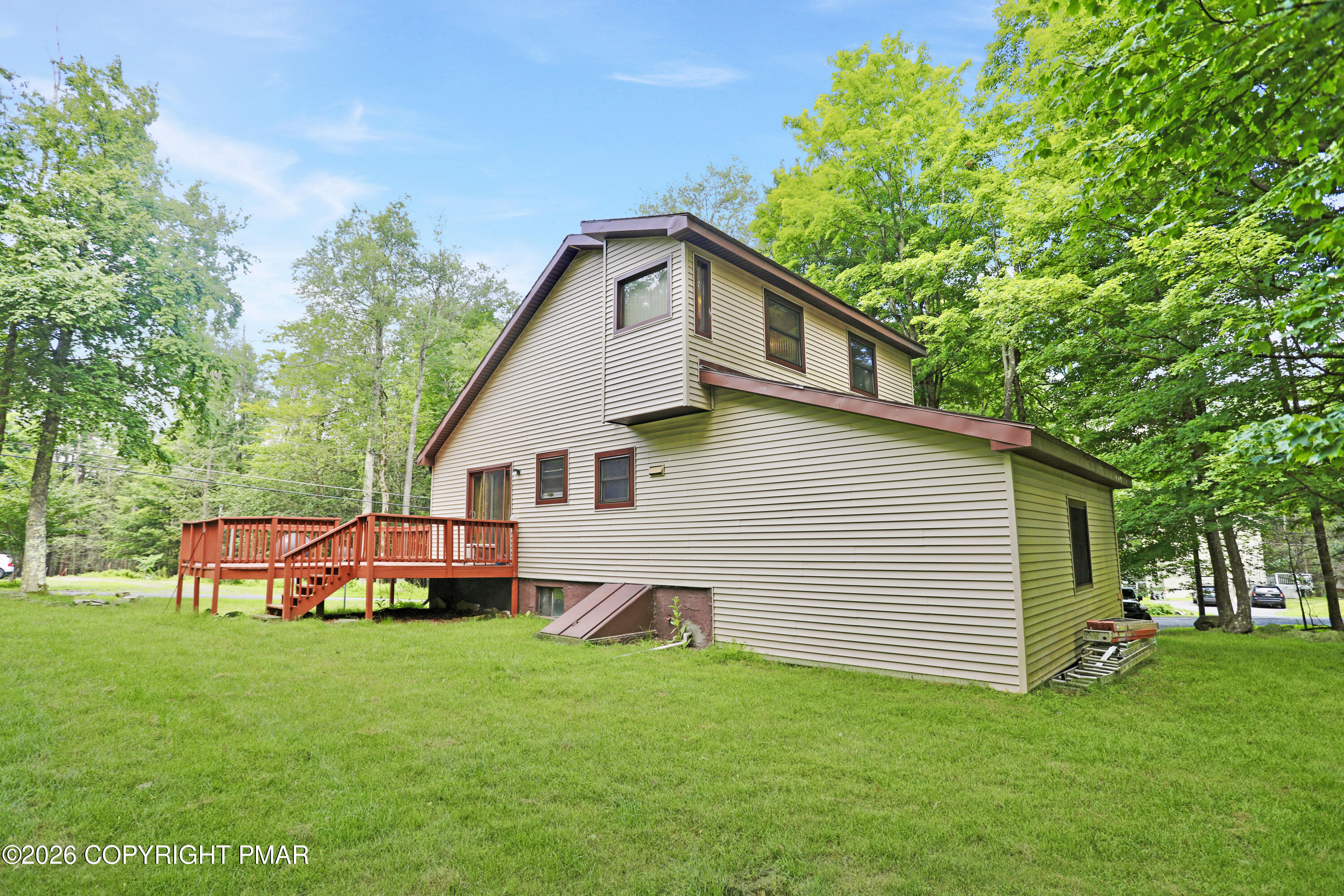 1081 Ponderosa Road Property Photo 4
