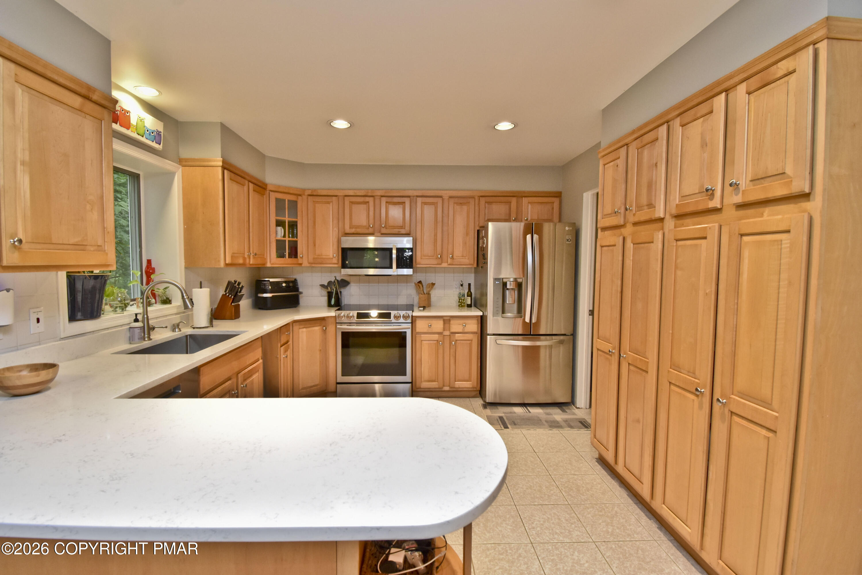 123 Wedge Court Property Photo 7