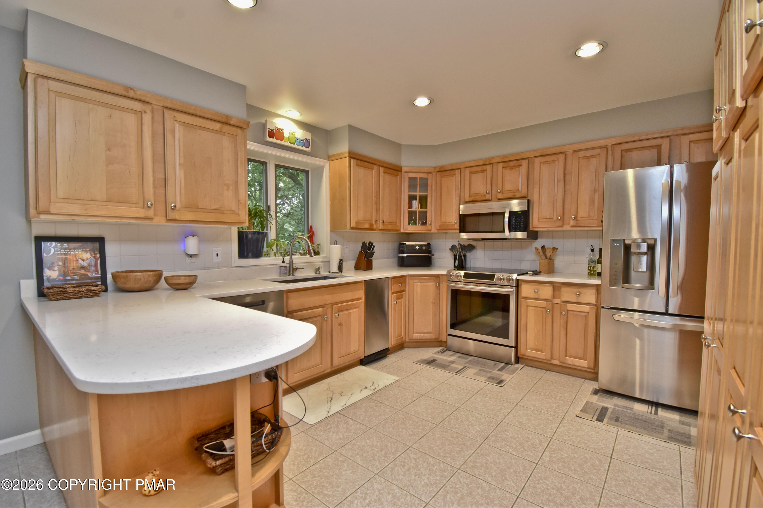 123 Wedge Court Property Photo 8