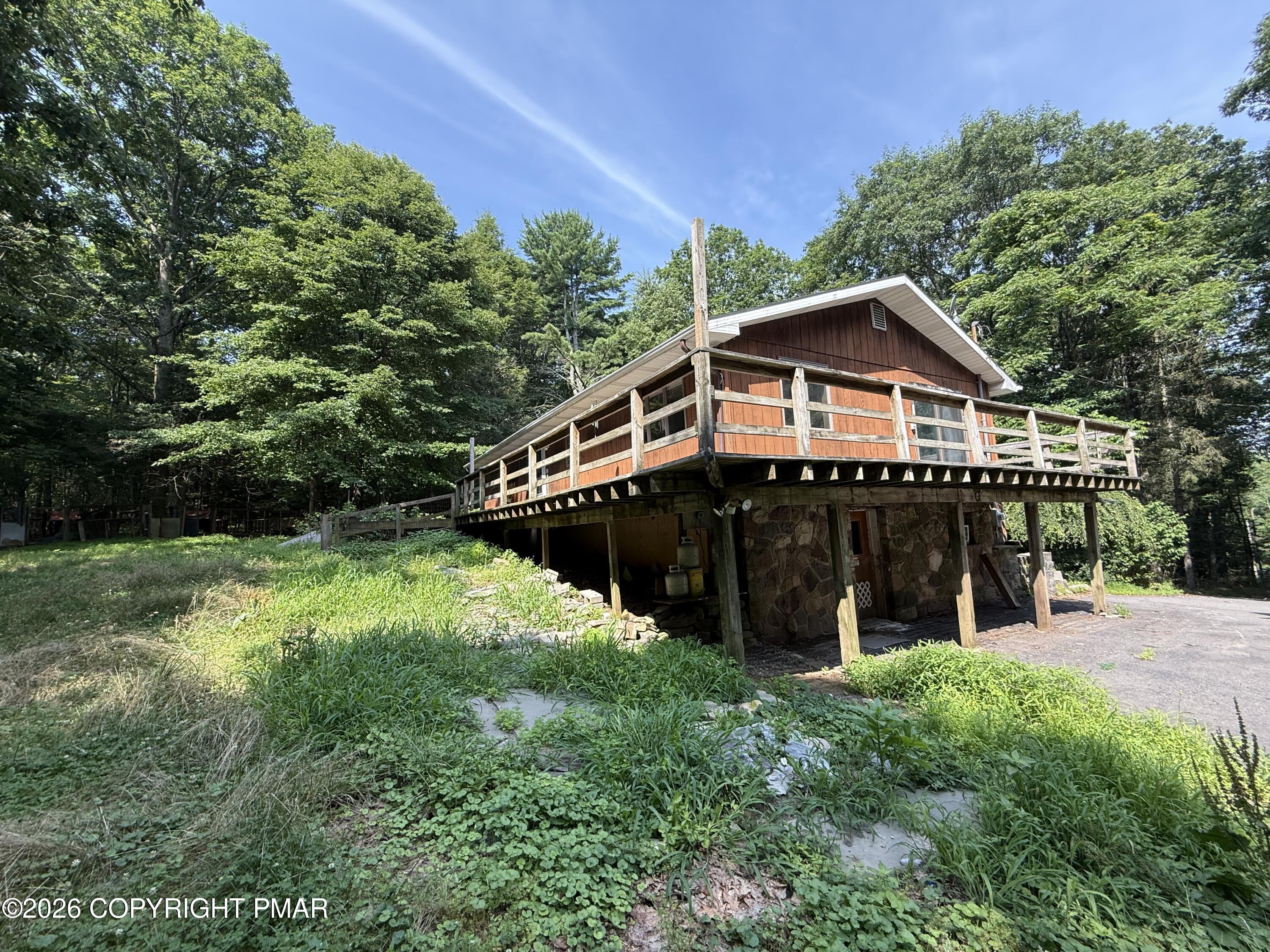 680 Bartonsville Woods Road Property Photo 1