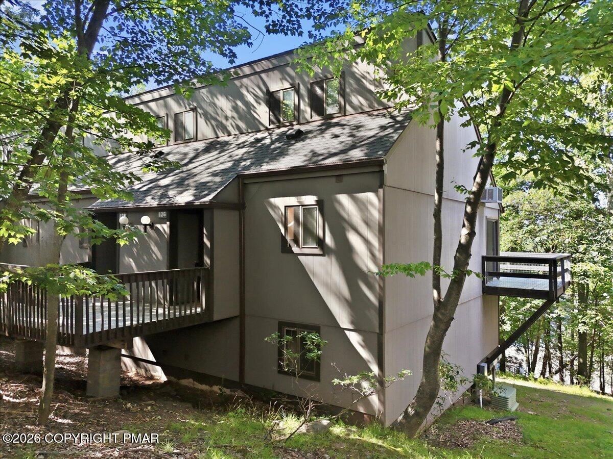 126 Cross Country Lane Property Photo 1
