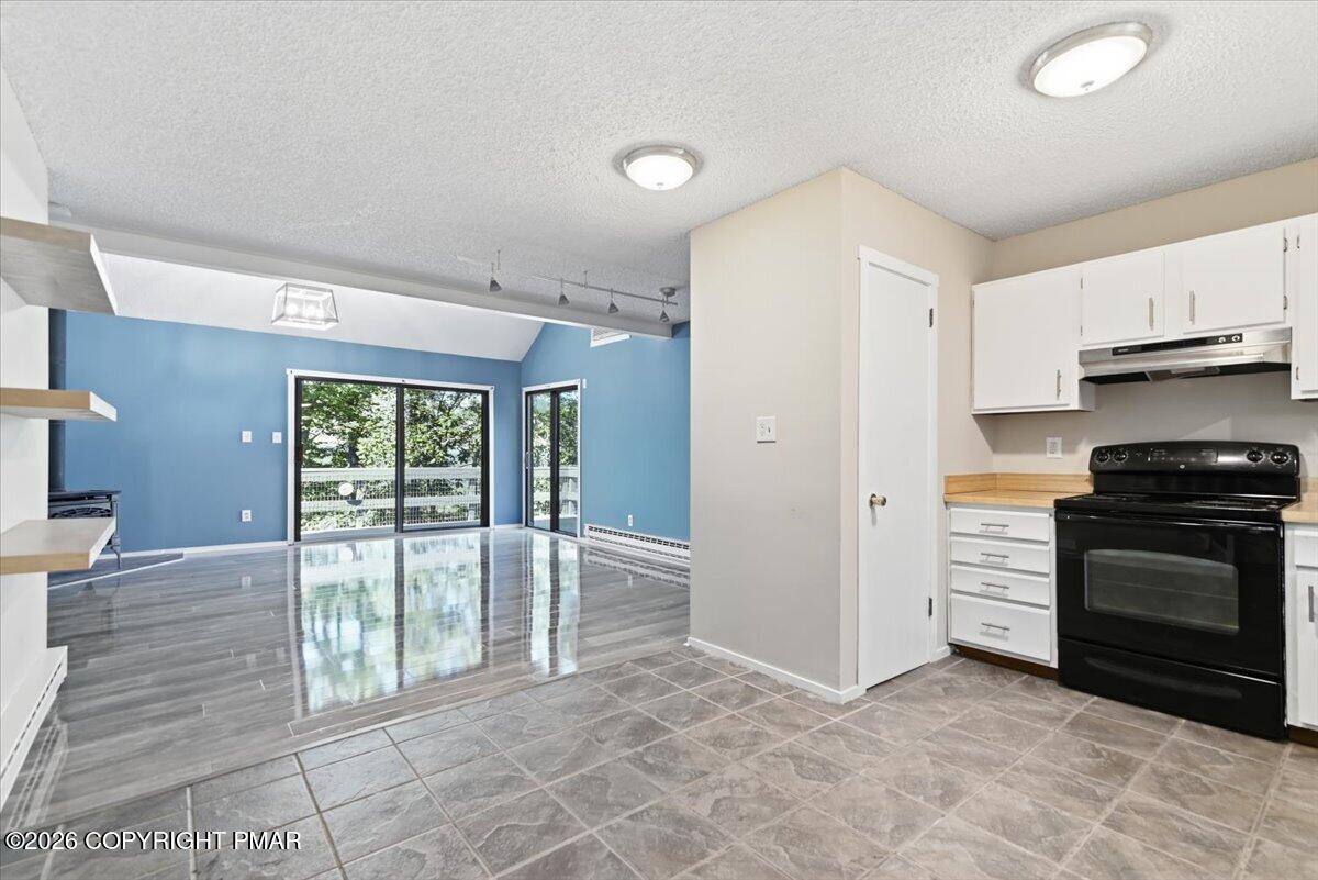 126 Cross Country Lane Property Photo 7