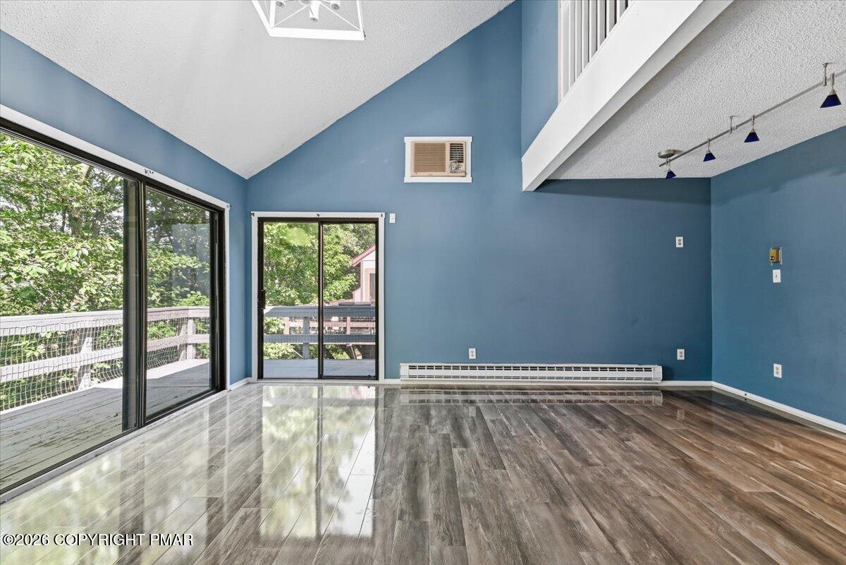 126 Cross Country Lane Property Photo 10
