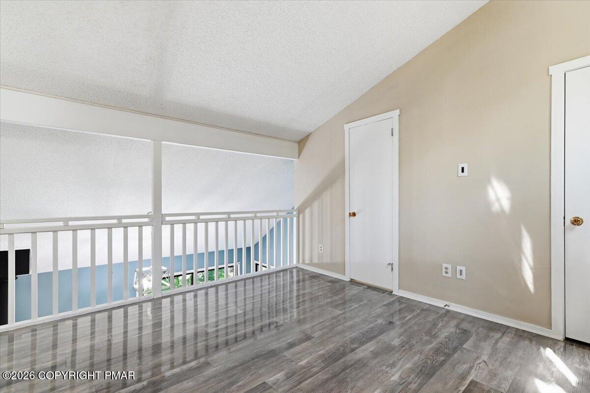 126 Cross Country Lane Property Photo 27