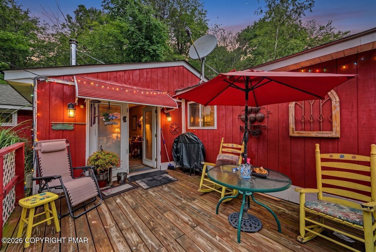 191 Campfire Lane Property Photo 3