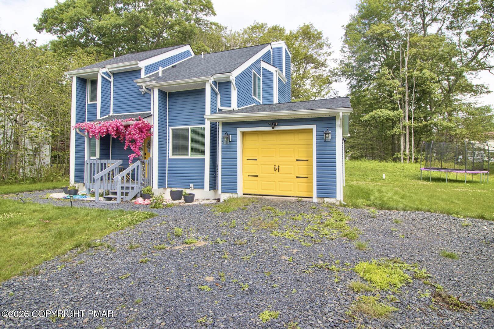 1070 Seven Nations Drive Property Photo 2