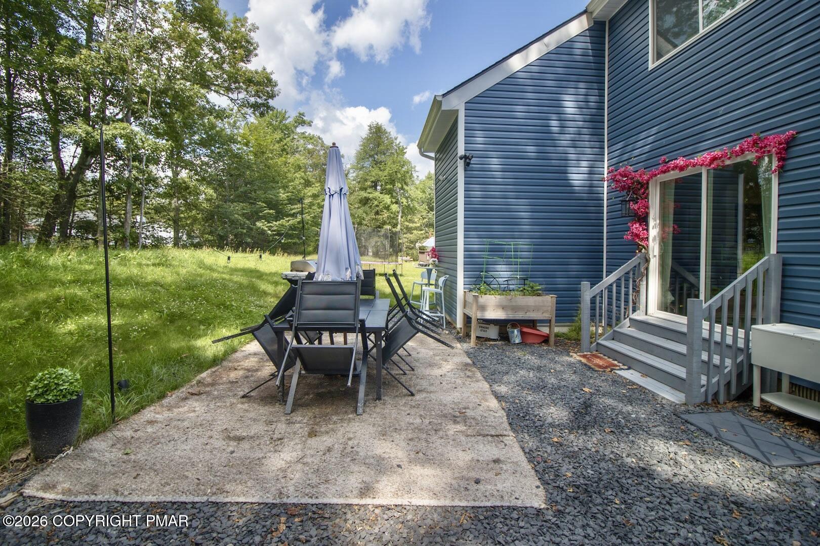 1070 Seven Nations Drive Property Photo 47