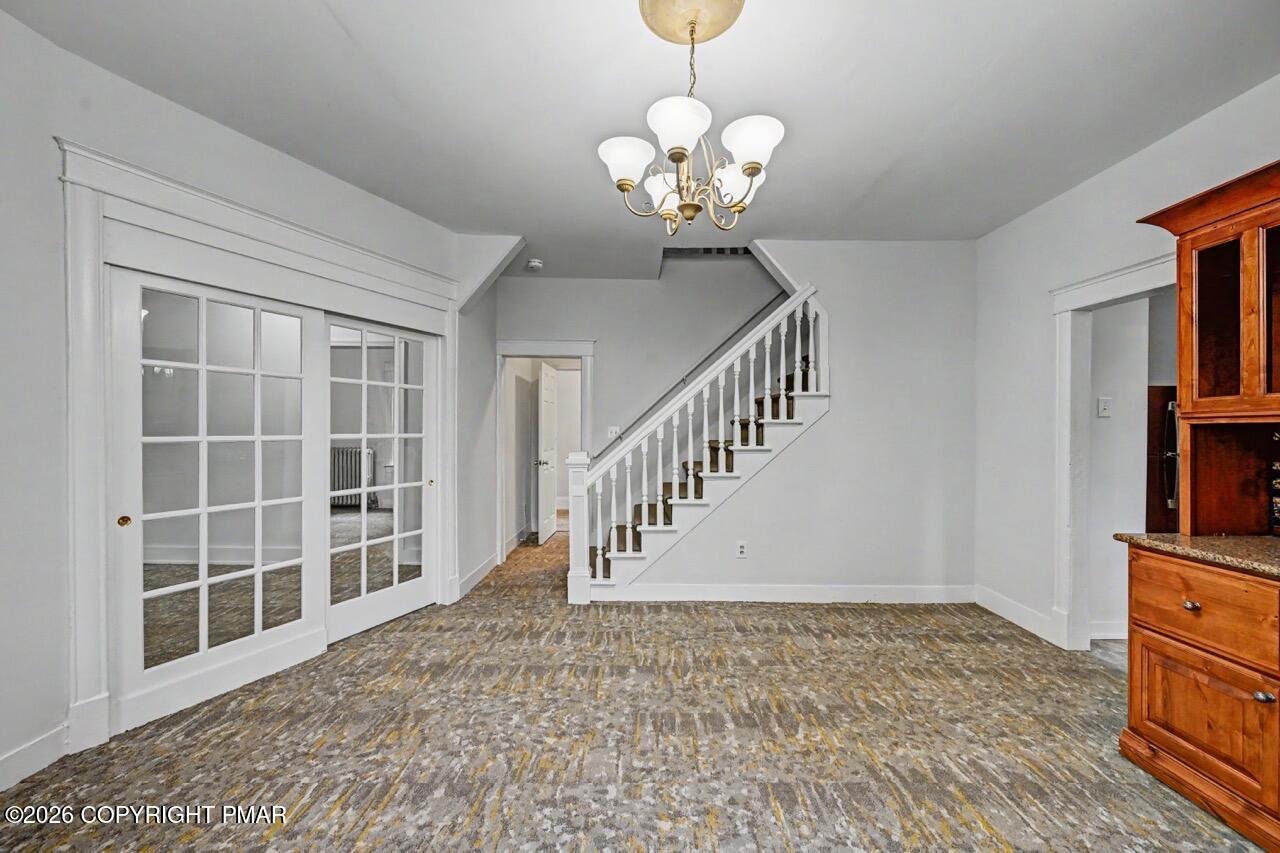 1198 W Main Street Property Photo 12