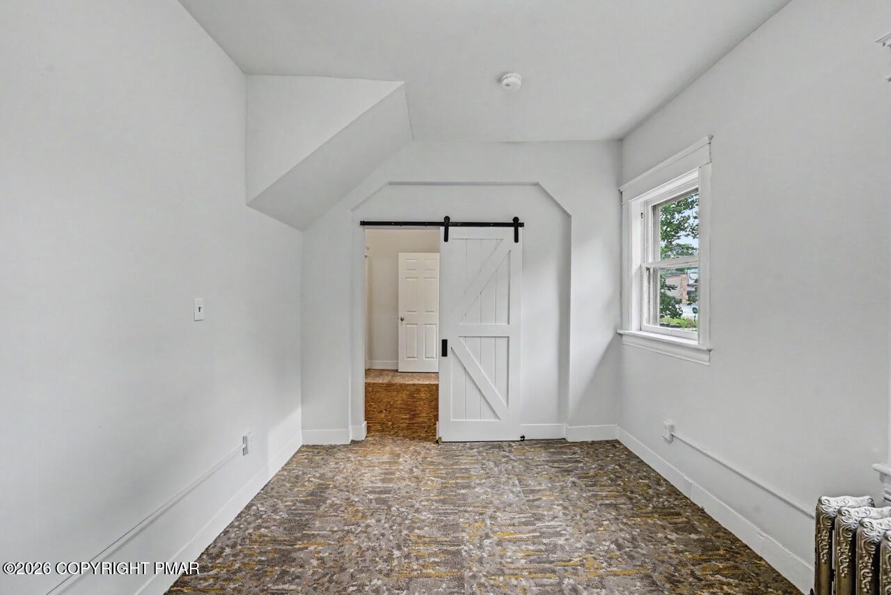 1198 W Main Street Property Photo 25