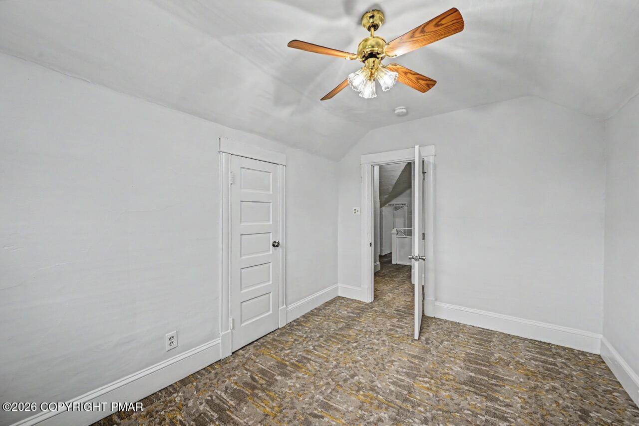 1198 W Main Street Property Photo 42