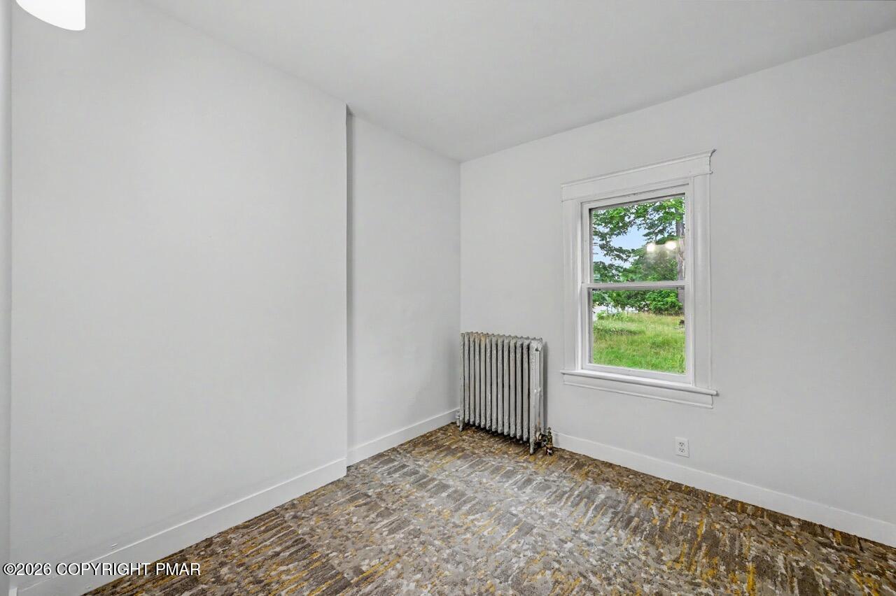 1198 W Main Street Property Photo 54
